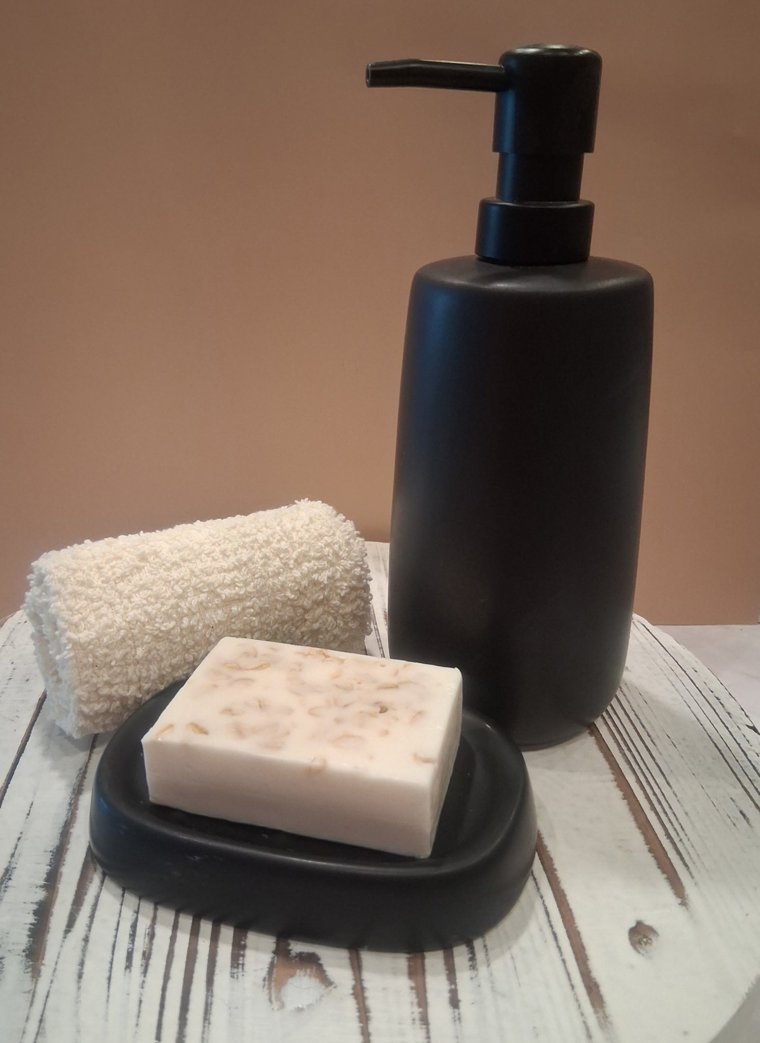 Goat Milk Soap w/Oatmeal Exfoliant